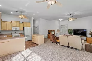 1239 Motorcoach Dr, Polk City, FL 33868 - Photo 9