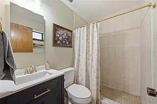124 N Pointe Dr, Auburndale, FL 33823 - Photo 13