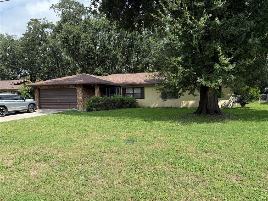 124 N Pointe Dr - 124 N Pointe Dr, Auburndale, FL 33823 Luxury Property | Jose Angel Pina