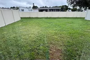 1755 Yellow Trl, Lakeland, FL 33801 - Photo 23