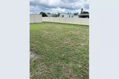 1755 Yellow Trail, Lakeland, FL 33801 - Photo 13