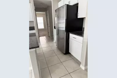 1755 Yellow Trail, Lakeland, FL 33801 - Photo 5