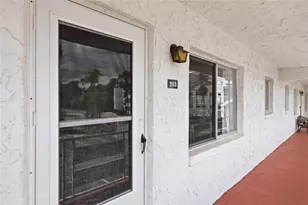 1100 Martinique Dr, Winter Haven, FL 33884 - Photo 3