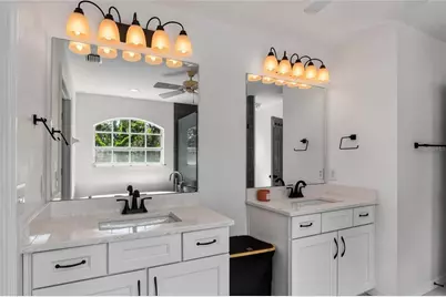 7365 Millbrook Oaks Drive, Lakeland, FL 33813 - Photo 35