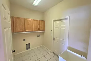 3461 Longview Ln, Lakeland, FL 33812 - Photo 13