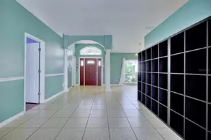 858 Mendoza Dr, Kissimmee, FL 34758 - Photo 9