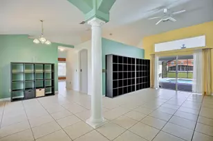 858 Mendoza Dr, Kissimmee, FL 34758 - Photo 3