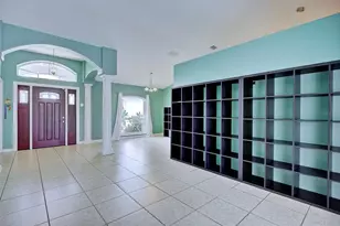 858 Mendoza Dr, Kissimmee, FL 34758 - Photo 7