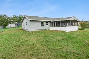 842 Blackwood Dr, Lake Wales, FL 33898 - Photo 3