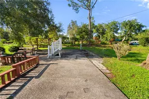 345 Deer Ct, Lake Wales, FL 33898 - Photo 1