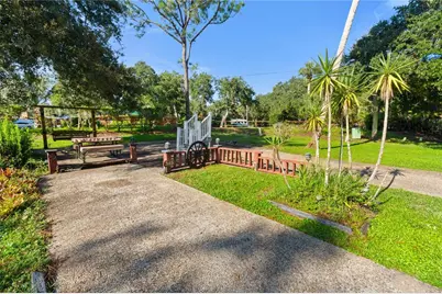 345 Deer Court, Lake Wales, FL 33898 - Photo 3