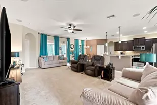 7384 Huntington Summit Blvd, Lakeland, FL 33810 - Photo 7