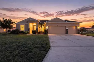7384 Huntington Summit Blvd, Lakeland, FL 33810 - Photo 3