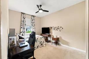 7384 Huntington Summit Blvd, Lakeland, FL 33810 - Photo 37