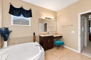 7384 Huntington Summit Blvd, Lakeland, FL 33810 - Photo 29