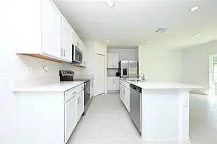 7847 Abagail Dr, Lakeland, FL 33810 - Photo 3