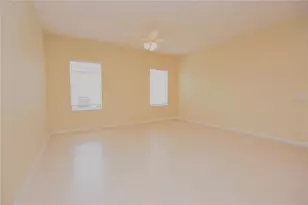 3416 Hilson Dr, Lakeland, FL 33812 - Photo 13