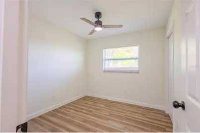 1517 Hallam Court N, Lakeland, FL 33813 - Photo 19