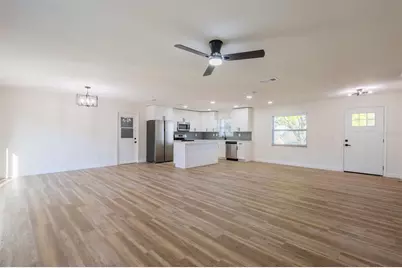 1517 Hallam Court N, Lakeland, FL 33813 - Photo 17