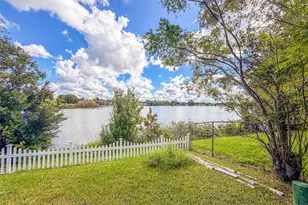 2743 Grandola Dr, Orlando, FL 32811 - Photo 23