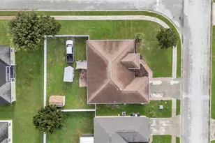 2000 Country Manor St, Bartow, FL 33830 - Photo 3