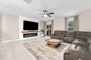 1736 Red Loop, Lakeland, FL 33801 - Photo 7