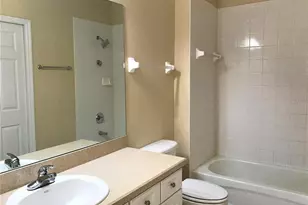 1835 Rocky Pointe Dr, Lakeland, FL 33813 - Photo 13