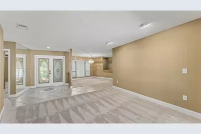 2871 Hammock Drive, Plant City, FL 33566 - Photo 9