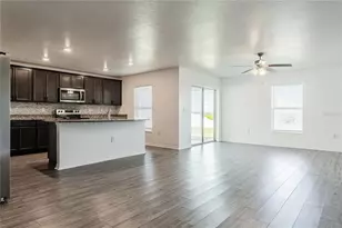 2021 Amber Sweet Cir, Dundee, FL 33838 - Photo 9