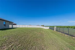 2021 Amber Sweet Cir, Dundee, FL 33838 - Photo 35