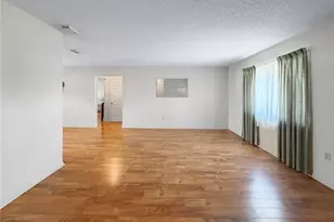 5810 Crest Ln, Lakeland, FL 33812 - Photo 5