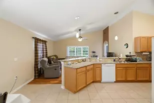 10439 S Drew Bryant Cir, Floral City, FL 34436 - Photo 19