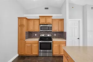304 Bentley Oaks Blvd, Auburndale, FL 33823 - Photo 25
