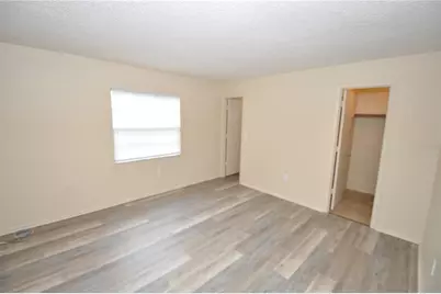 828 Cinnamon Drive E, Winter Haven, FL 33880 - Photo 11