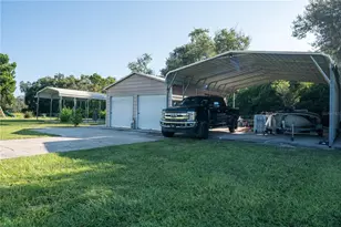 2124 Fox Run Ln, Lake Wales, FL 33898 - Photo 15