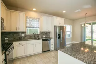 14304 Parkside Ridge Way, Lithia, FL 33547 - Photo 3