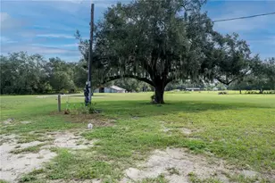 2242 Fox Run Ln, Lake Wales, FL 33898 - Photo 45