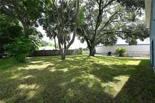 1011 N Brunnell Pkwy, Lakeland, FL 33805 - Photo 37