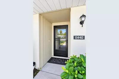 11440 W Bayshore Drive #37, Crystal River, FL 34429 - Photo 3