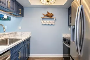 11440 W Bayshore Dr, Crystal River, FL 34429 - Photo 13