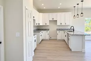 3250 Alba Dr, Indian Lake Estates, FL 33855 - Photo 5