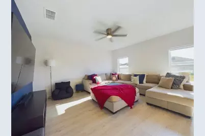 1424 Feather Lane, Winter Haven, FL 33880 - Photo 5