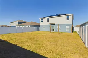 1424 Feather Ln, Winter Haven, FL 33880 - Photo 3