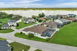 5074 Shore Side Dr, Lakeland, FL 33812 - Photo 17