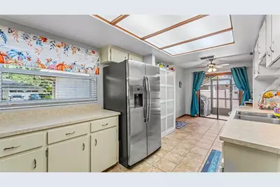 6352 Butternut Drive, Lakeland, FL 33813 - Photo 11