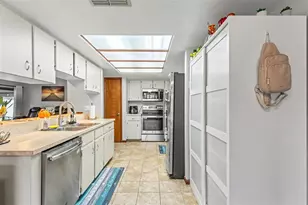 6352 Butternut Dr, Lakeland, FL 33813 - Photo 15