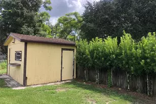 8 Moonlight Ln, Winter Haven, FL 33884 - Photo 13