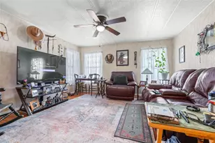 8 Woodland Cir, Haines City, FL 33844 - Photo 9