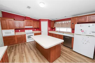 3003 Gerald Hall Road, Plant City, FL 33566 - Photo 11