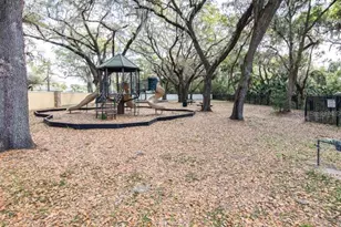 2308 Lake Woodberry Cir, Brandon, FL 33510 - Photo 31
